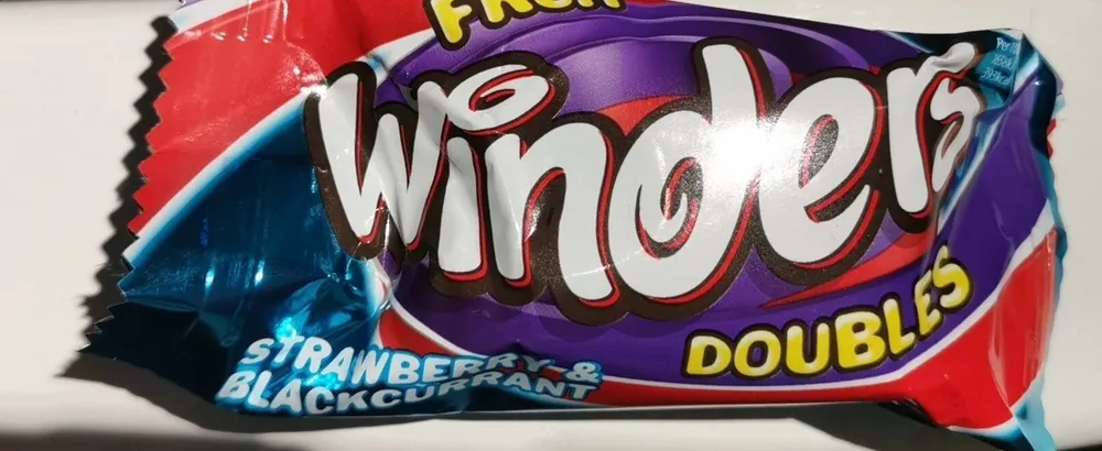 Fruit Winder Doubles Strawberry and Blackcurrant