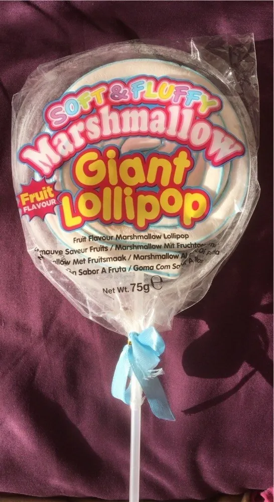 Marshmallow giant lollipop
