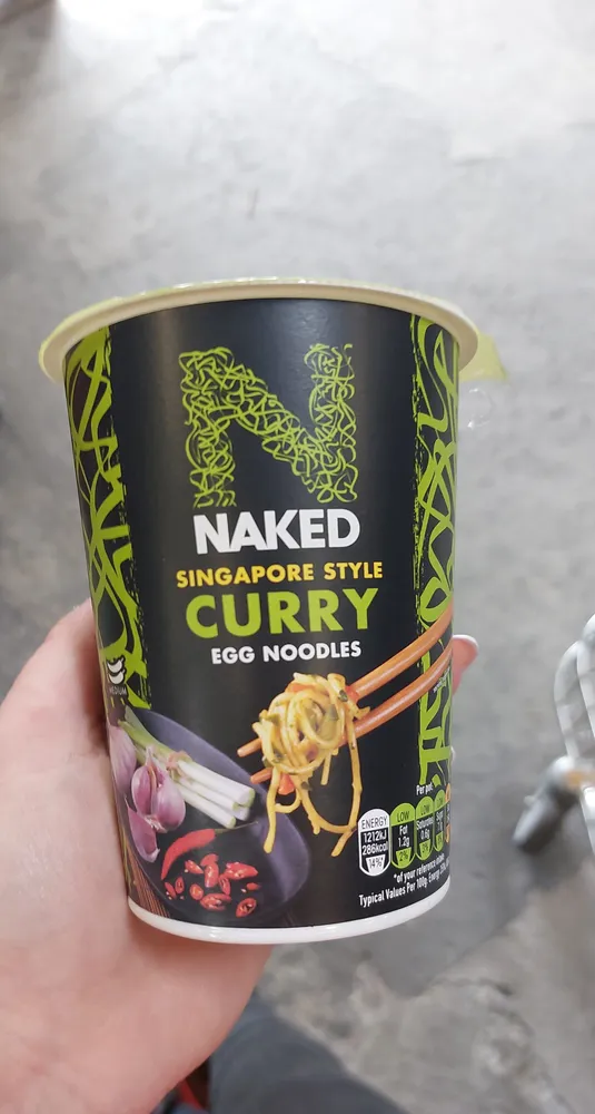 Egg Noodles Singapore Curry