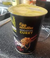 Egg noodles Singapore curry
