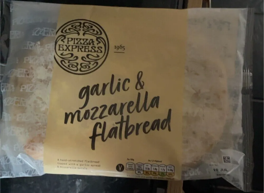 garlic and mozzarella flatbread