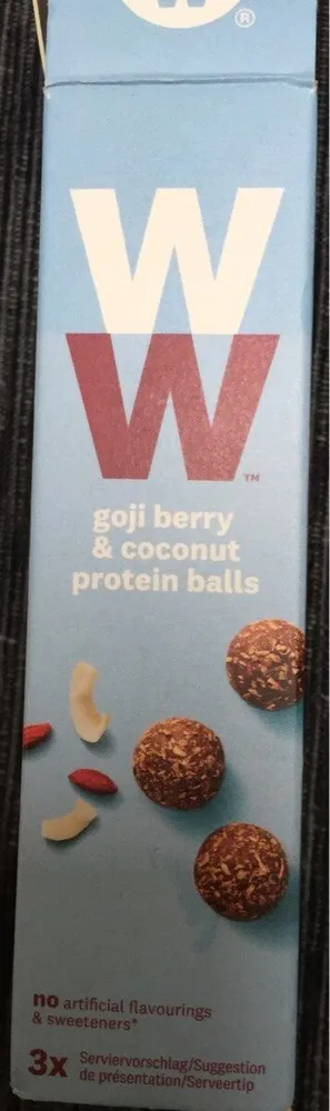 WW goji berry & coconut protein ball