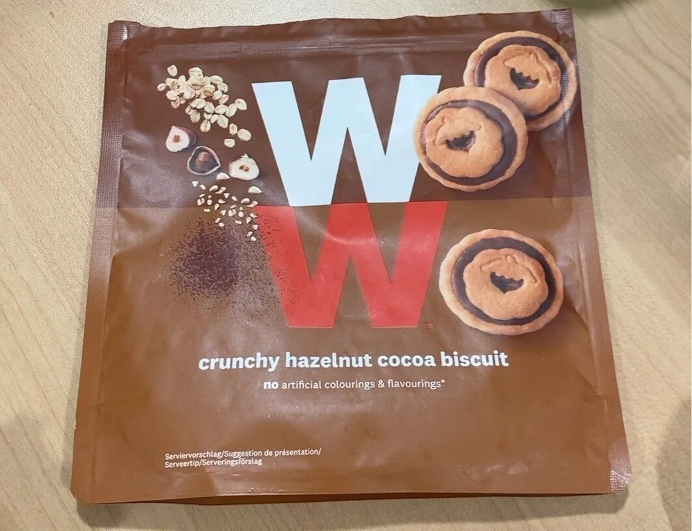 Crunchy hazelnut cocoa biscuit