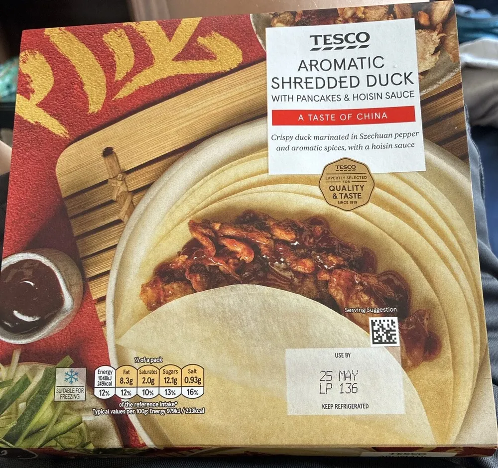 Aromatic shredded duck