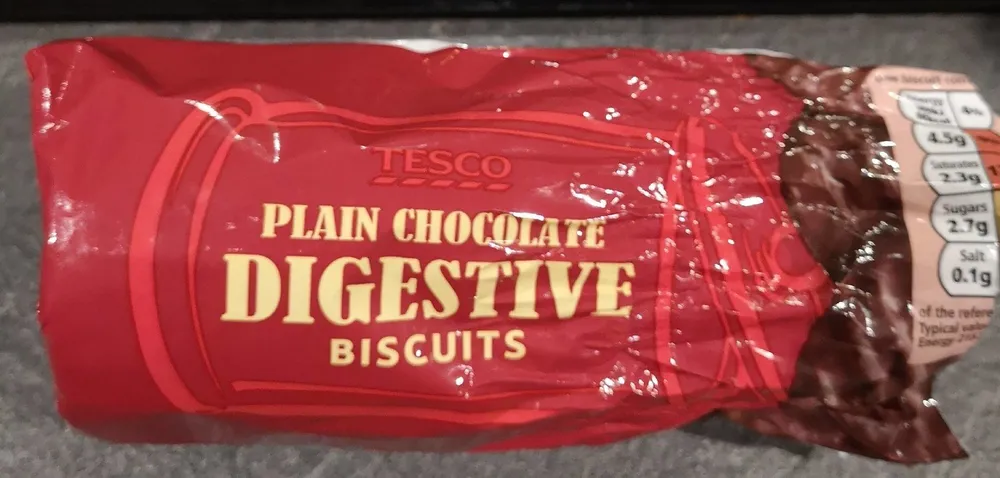 Plain chocolate digestive biscuits