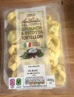 Authentic delicious spinach & ricotta tortelloni