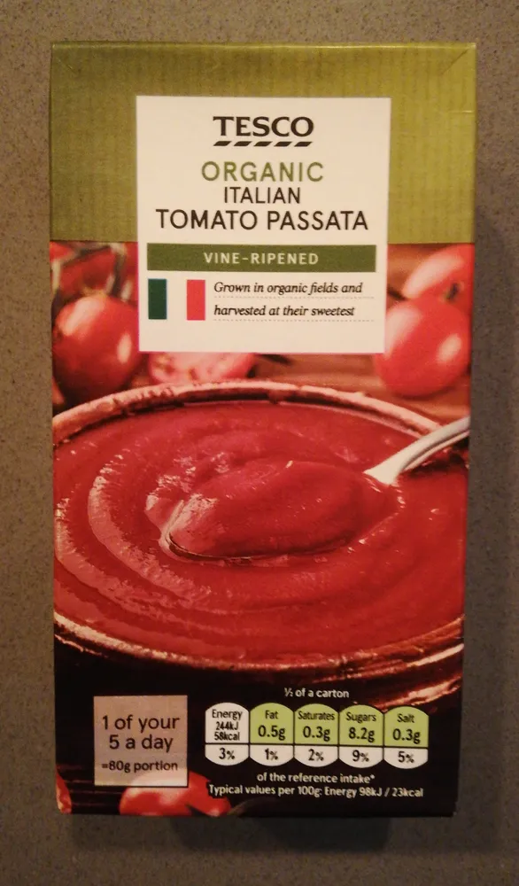Italian tomato passata