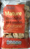 Mature cheddar & red onion croutons