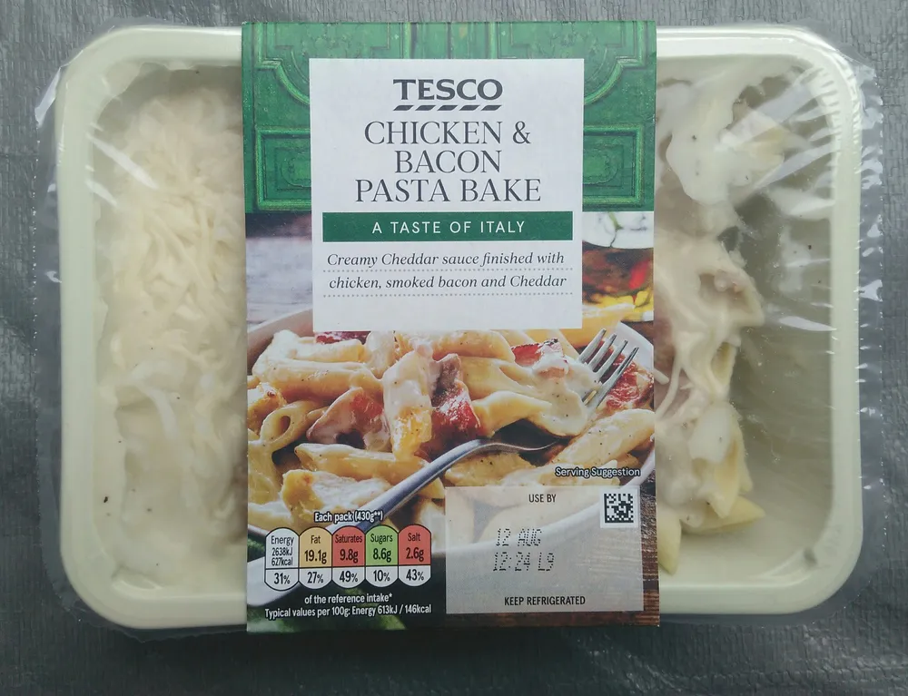 Chicken & bacon pasta bake