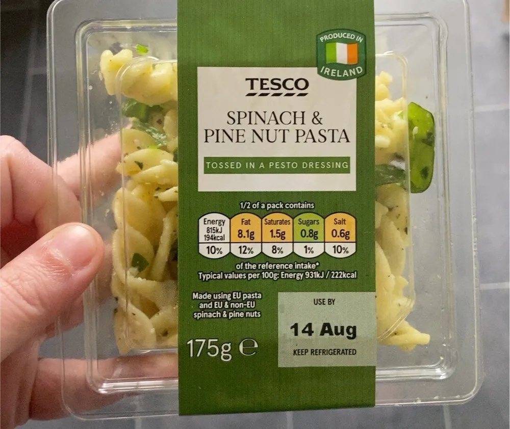 Spinach & Pine Nut Pasta