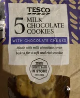 Milk chocolate cookies