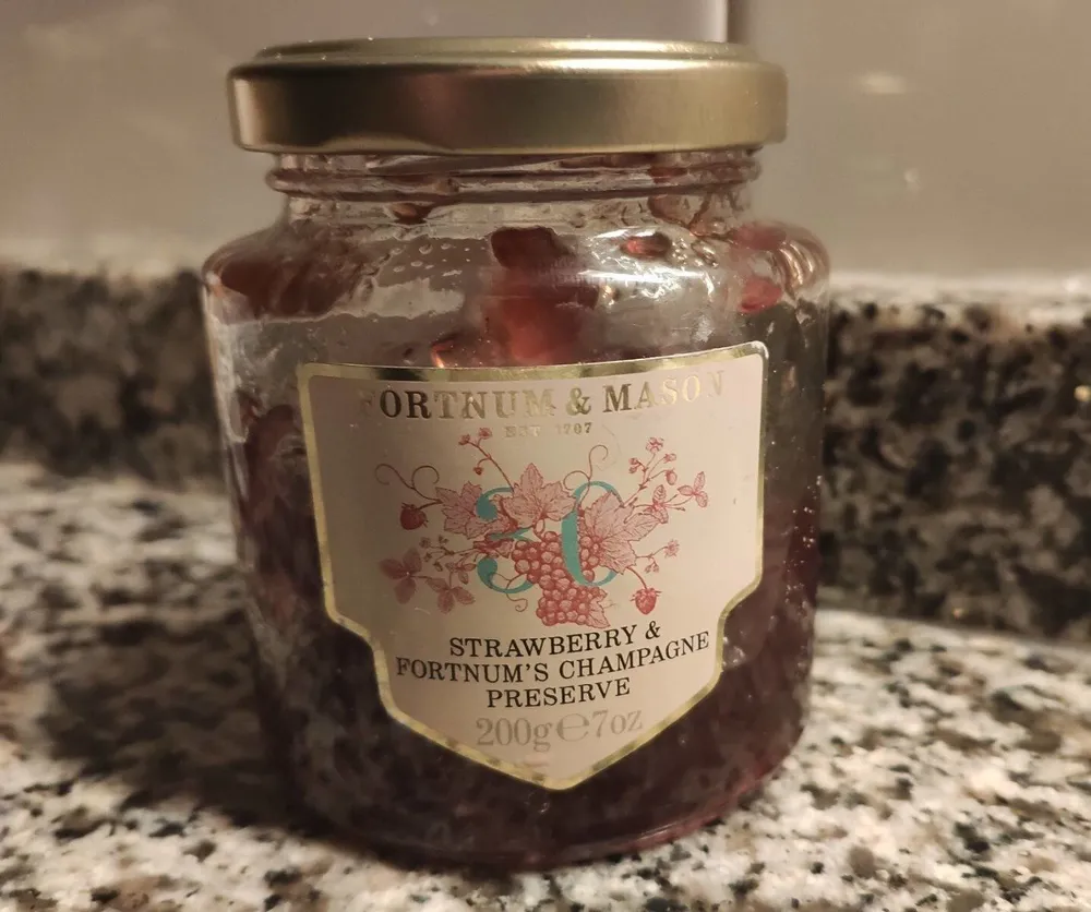 Strawberry & Fortnum's champagne preserve