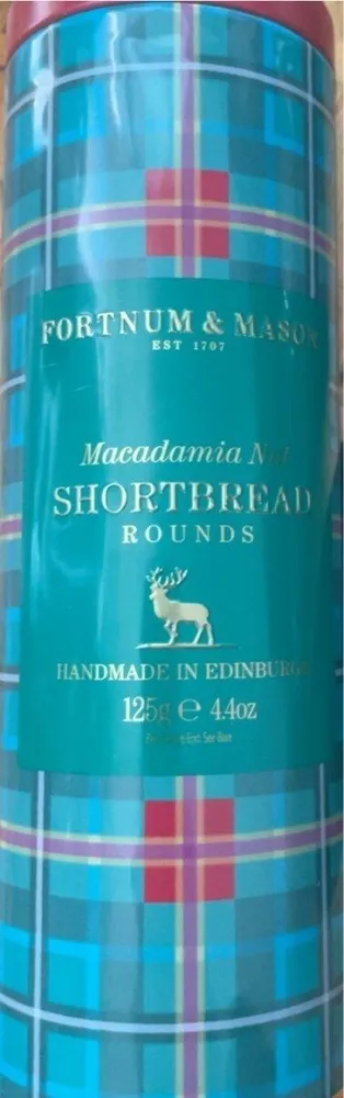 Macadamia nut shortbread rounds