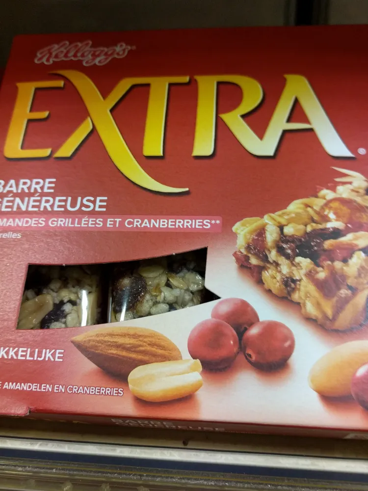Barres Céréales Extra Kellogg's Fruits Rouges Amandes - 4x32g