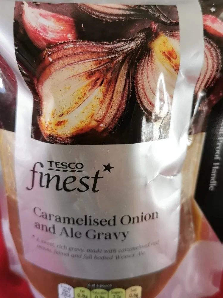 Caramelised onion and ale gravy