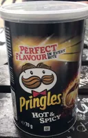 Pringles hot and spicy