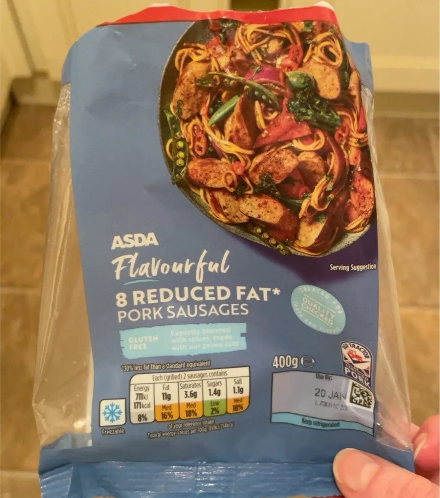 Flavourful 8 reduced fat pork sausages