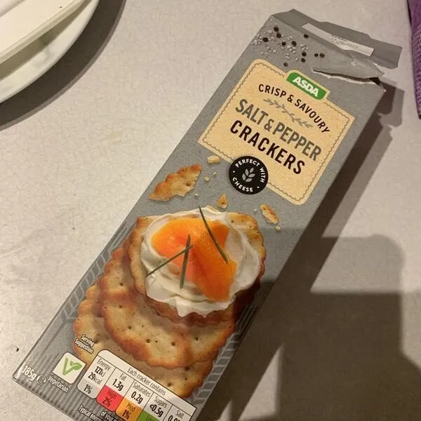 Salt &Pepper crackers