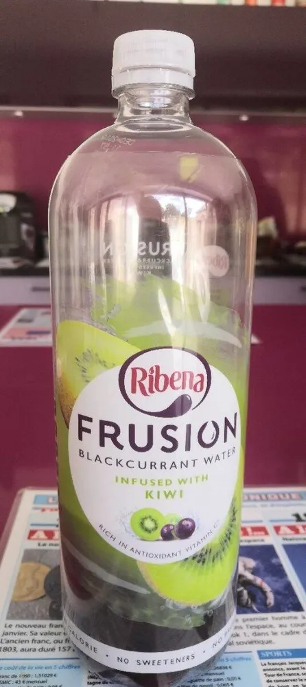 Fusion blackcurrant water