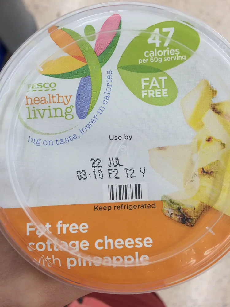 Fat free cottage cheese with pineapple
