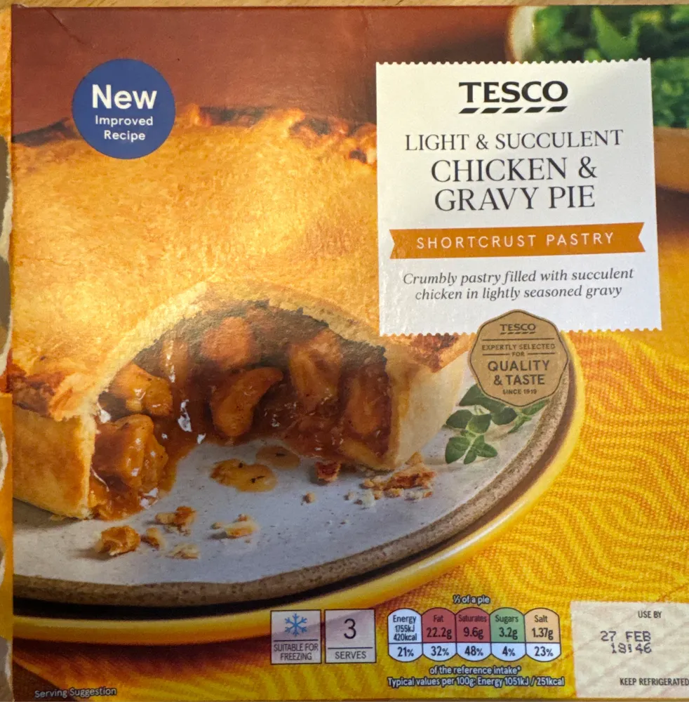 tesco chicken & gravy pie