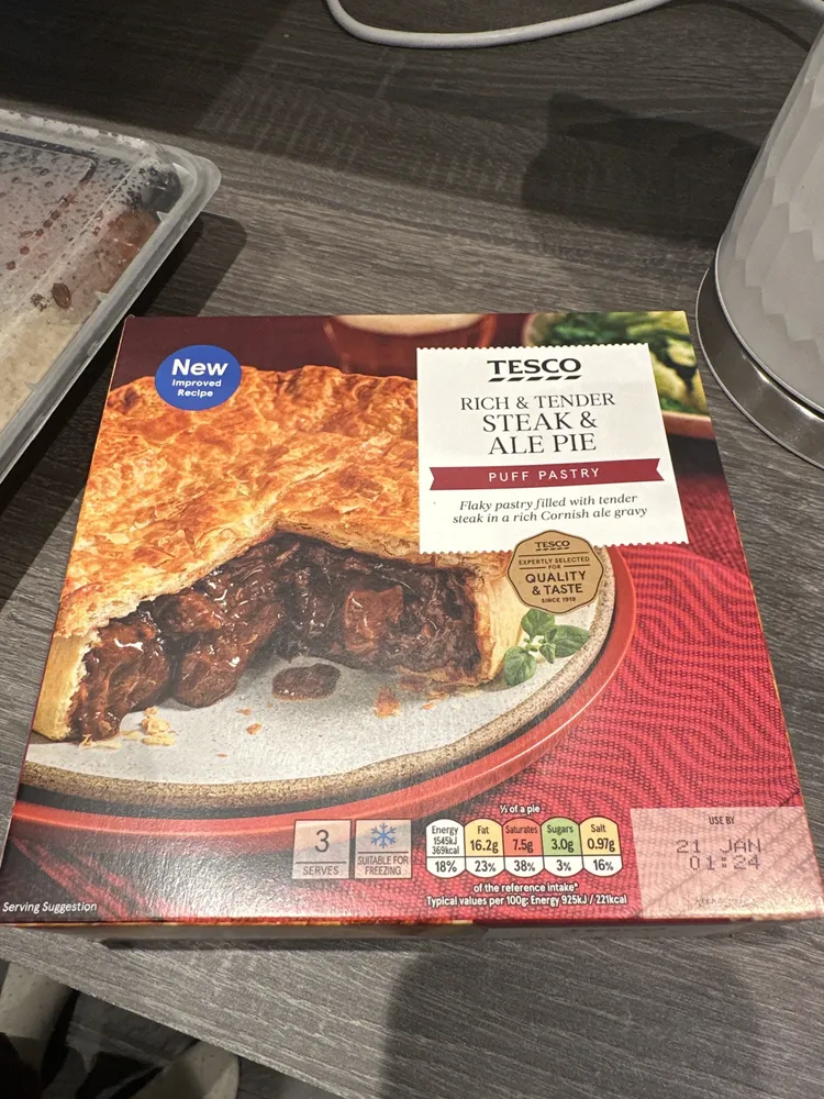 Steak & ale pie puff pastry