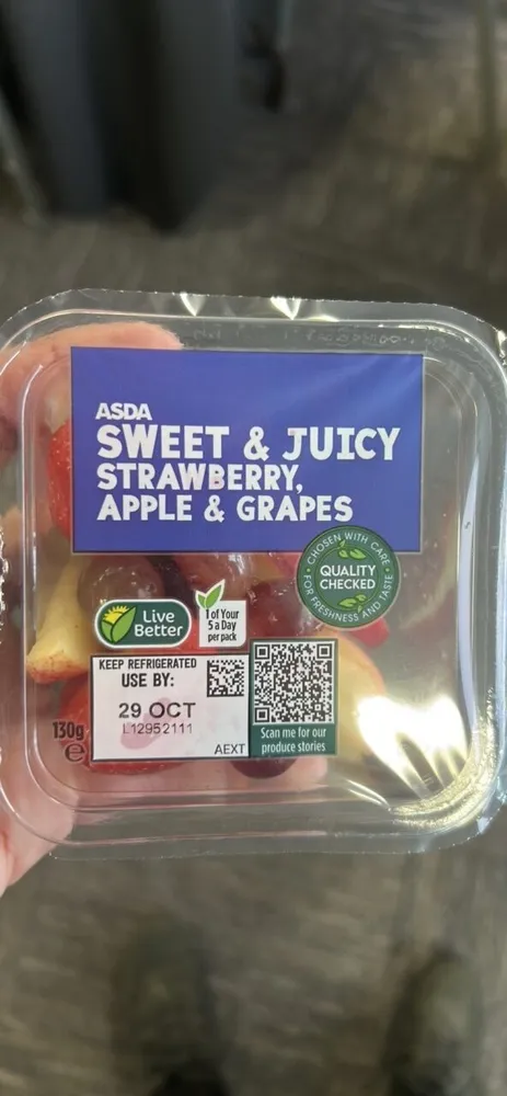 Sweet & Juicy Strawberry, Apple & Grapes