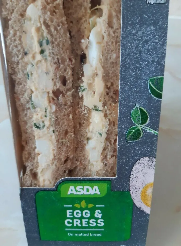 Egg and cress sandwich