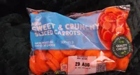 Sweet and crunchy sliced carrots