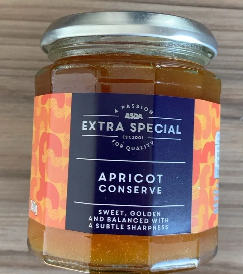 Apricot conserve