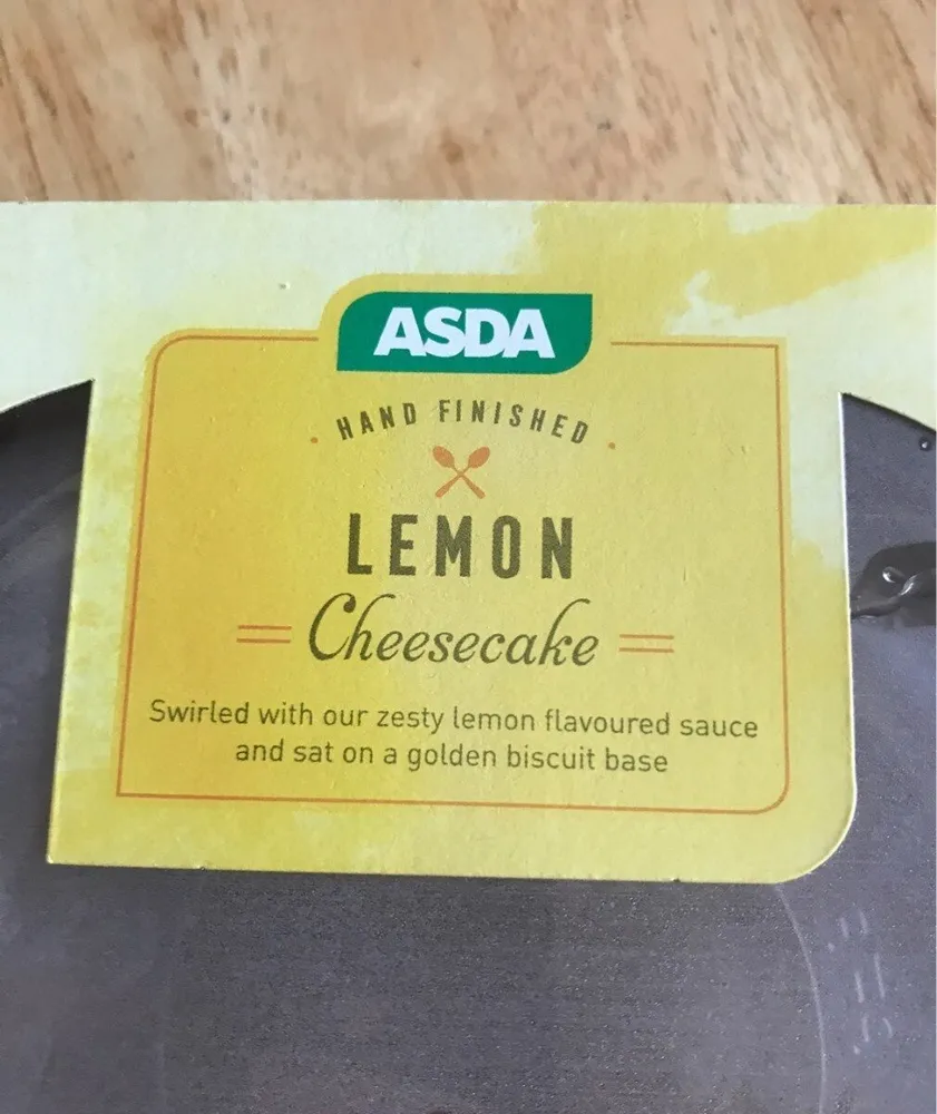 Lemon cheesecake