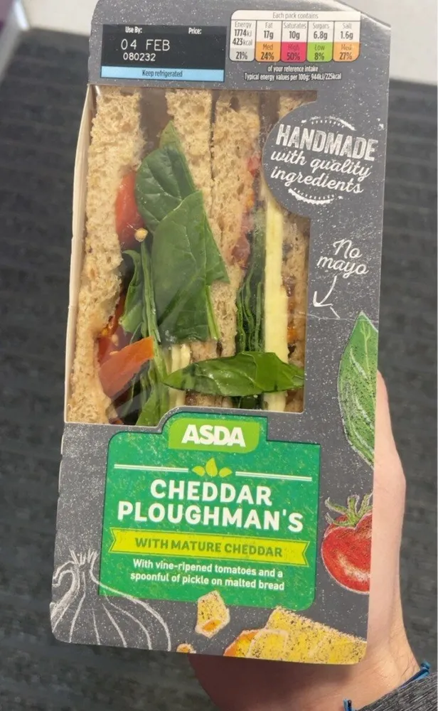 Cheddar ploughman’s sandwich