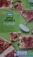 Apple crumble traybake