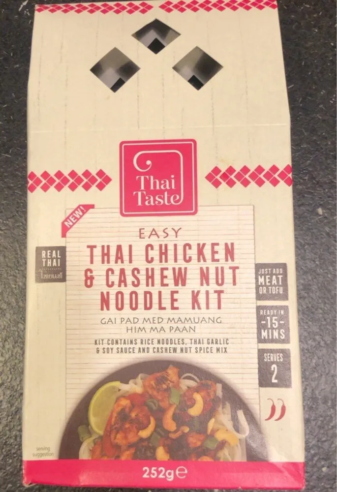 Thai chicken & cashew noodle kit