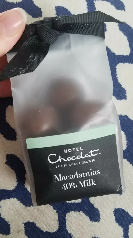 Macadamias 40% milk