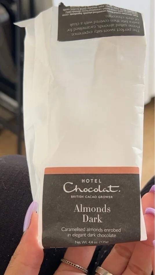 Almonds Dark