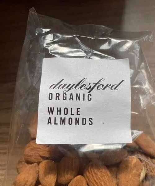 Organic whole almonds