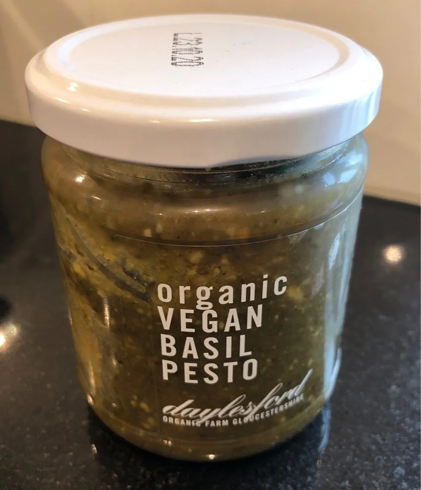 Organic vegan Basil Pesto