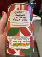 Italian chopped tomatoes in rich tomato juice