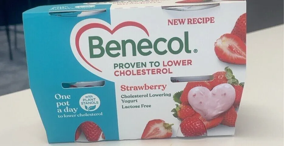 Strawberry Vegetarian Yogurts