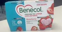 Strawberry Vegetarian Yogurts