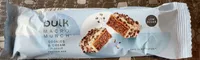 Macro Munch Cookies & Cream flavour protein bar