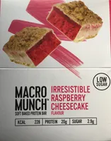 Macro Munch raspberry cheesecake protein bar