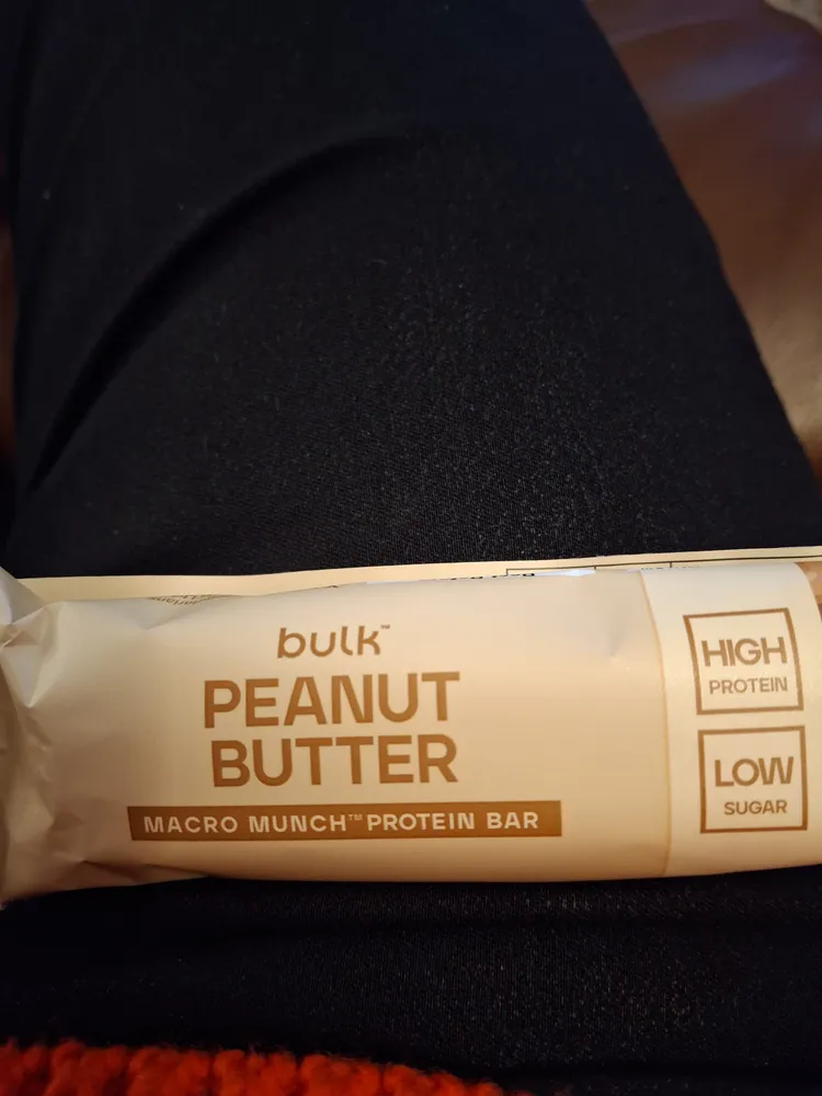 MACRO MUNCH PROTEIN BAR