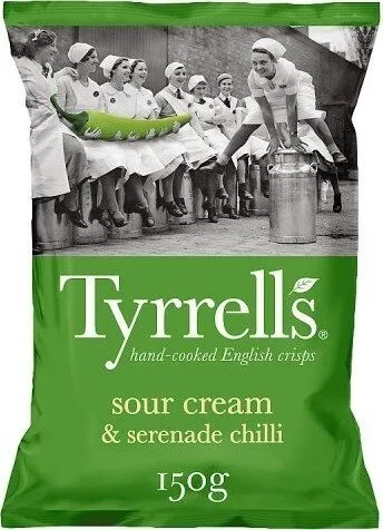 Hand-Cooked English Crisps Sour Cream & Serenade Chilli