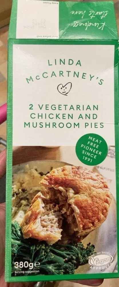 2 vegetarian chicken pie