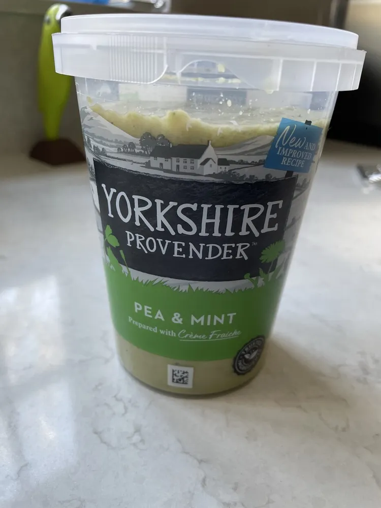 Pea & Crème Fraîche + spinach