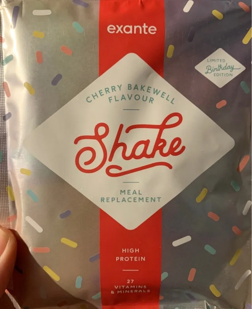 Shake, cherry bakewell