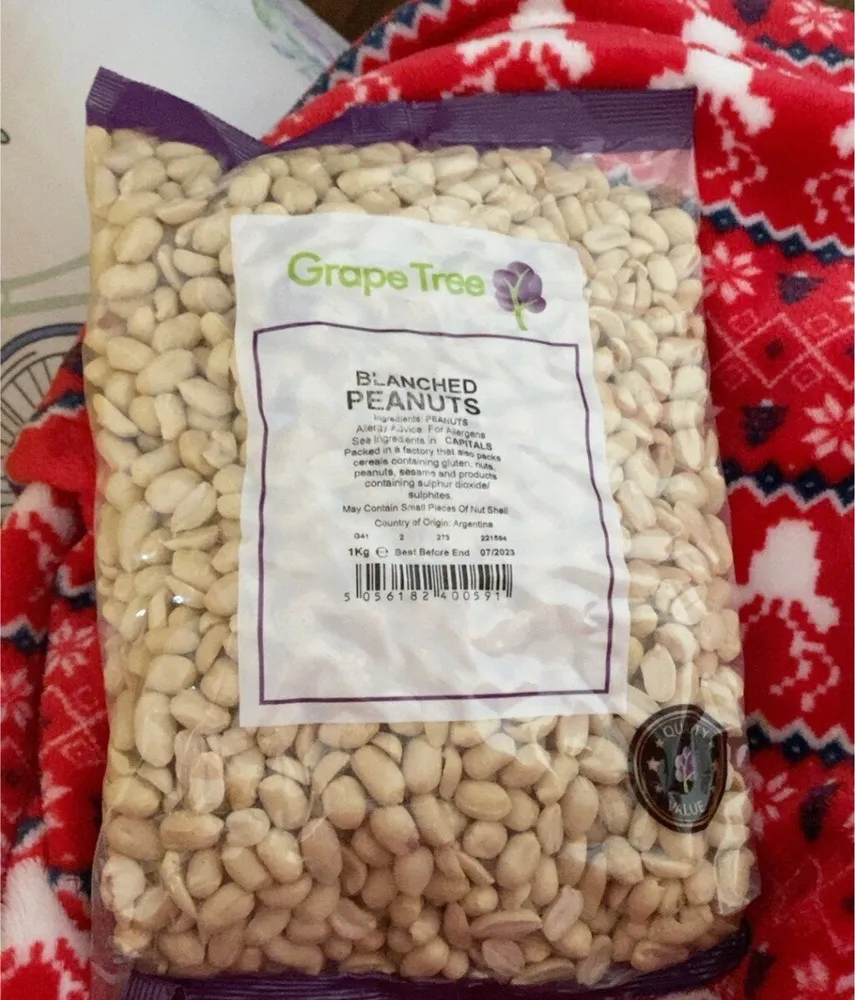 Blanched penuts