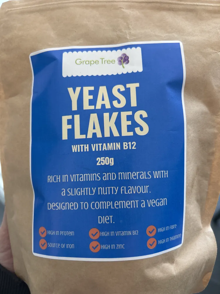 Yeast Flakes with Vitamin B12